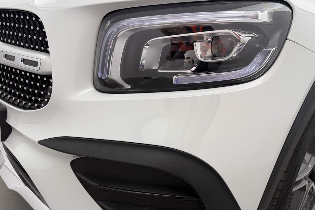 Mercedes-Benz GLB Amg Line Automatic Petrol SUV - Stock Number (1550576) - 36th supplementary image