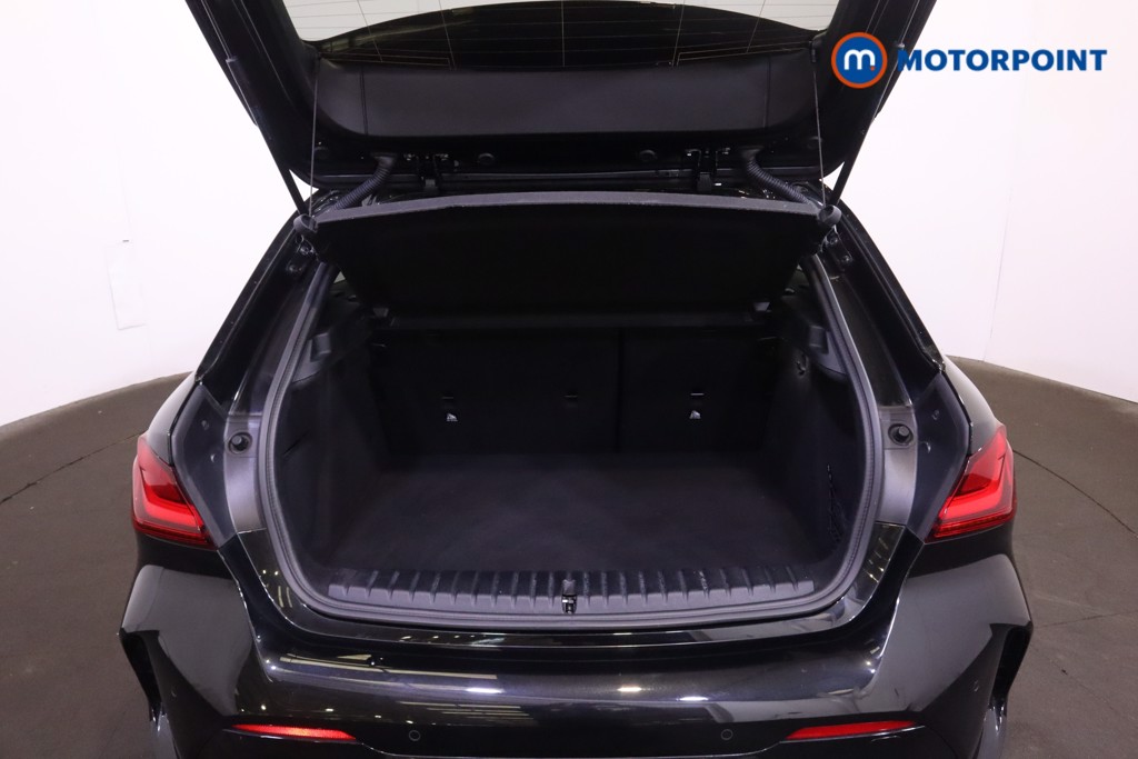 BMW 1 Series M Sport Automatic Diesel Hatchback - Stock Number (1550950) - 13th supplementary image