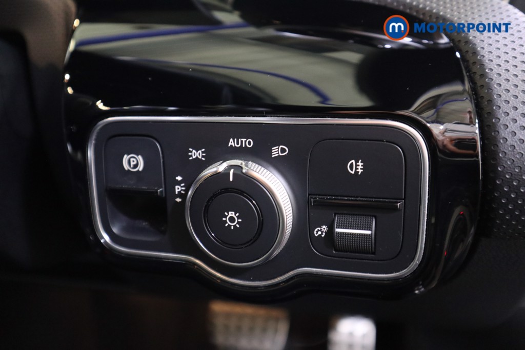 Mercedes-Benz CLA Amg Line Automatic Petrol Coupe - Stock Number (1552946) - 9th supplementary image
