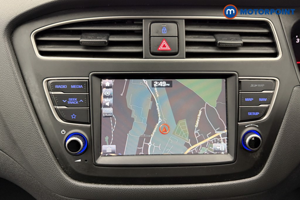 Hyundai I20 Play Manual Petrol Hatchback - Stock Number (1553332) - 2nd supplementary image