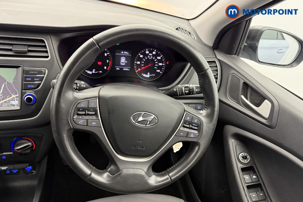 Hyundai I20 Play Manual Petrol Hatchback - Stock Number (1553332) - 3rd supplementary image