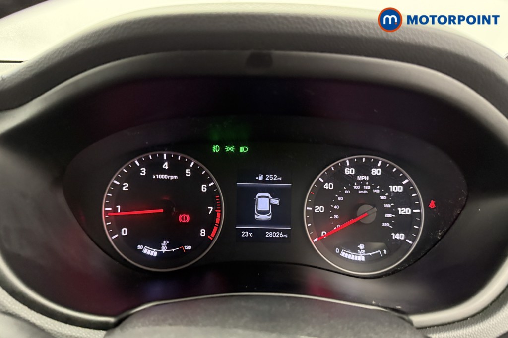 Hyundai I20 Play Manual Petrol Hatchback - Stock Number (1553332) - 5th supplementary image