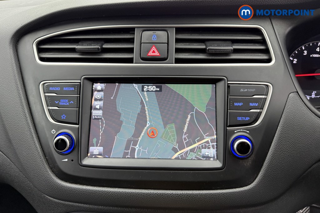 Hyundai I20 Play Manual Petrol Hatchback - Stock Number (1553332) - 8th supplementary image