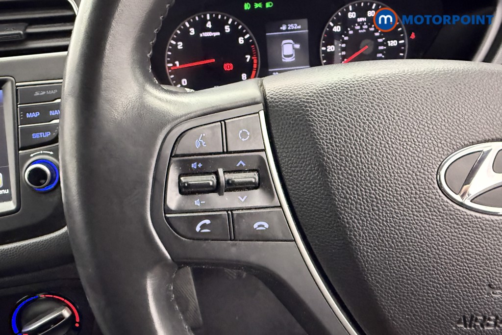 Hyundai I20 Play Manual Petrol Hatchback - Stock Number (1553332) - 12th supplementary image