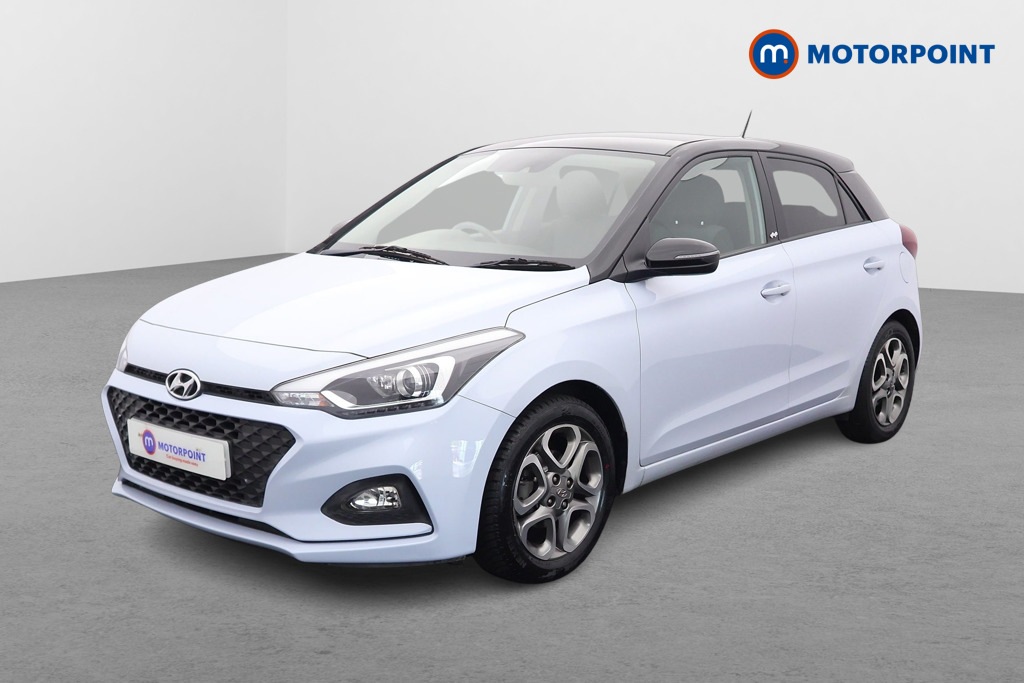 Hyundai I20 Play Manual Petrol Hatchback - Stock Number (1553332) - Passenger side front corner