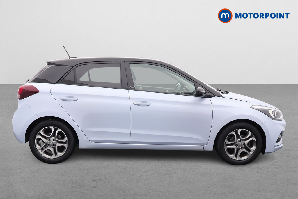 Hyundai I20 Play Manual Petrol Hatchback - Stock Number (1553332) - Drivers side
