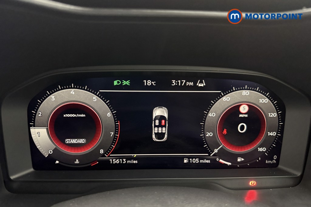 Nissan Juke N-Connecta Manual Petrol SUV - Stock Number (1553970) - 4th supplementary image