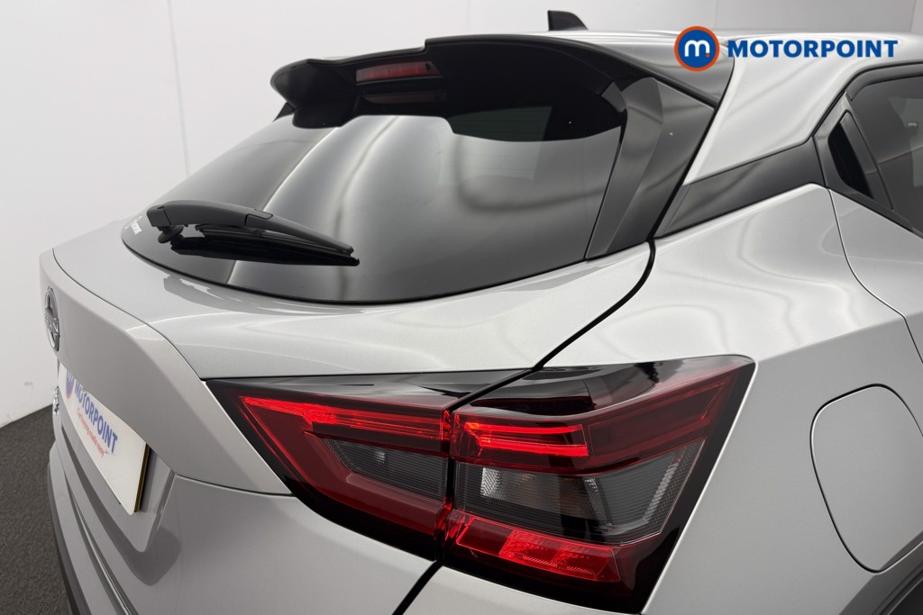 Nissan Juke N-Connecta Manual Petrol SUV - Stock Number (1553970) - 25th supplementary image