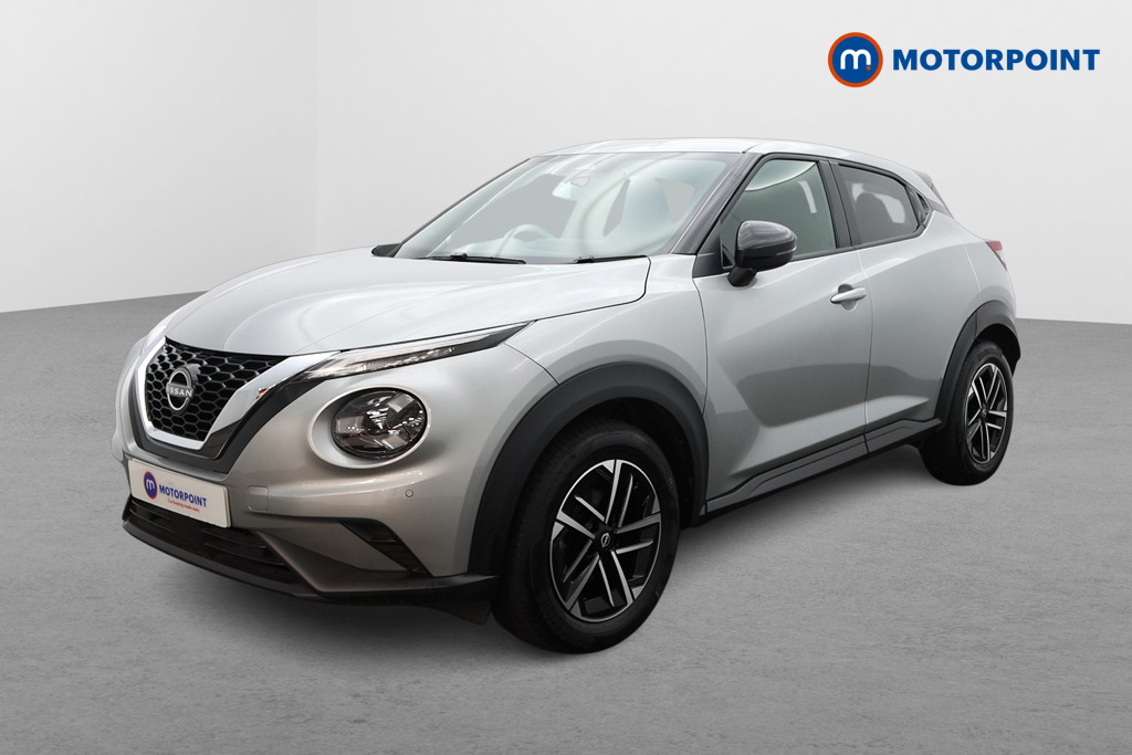 Nissan Juke N-Connecta Manual Petrol SUV - Stock Number (1553970) - Passenger side front corner