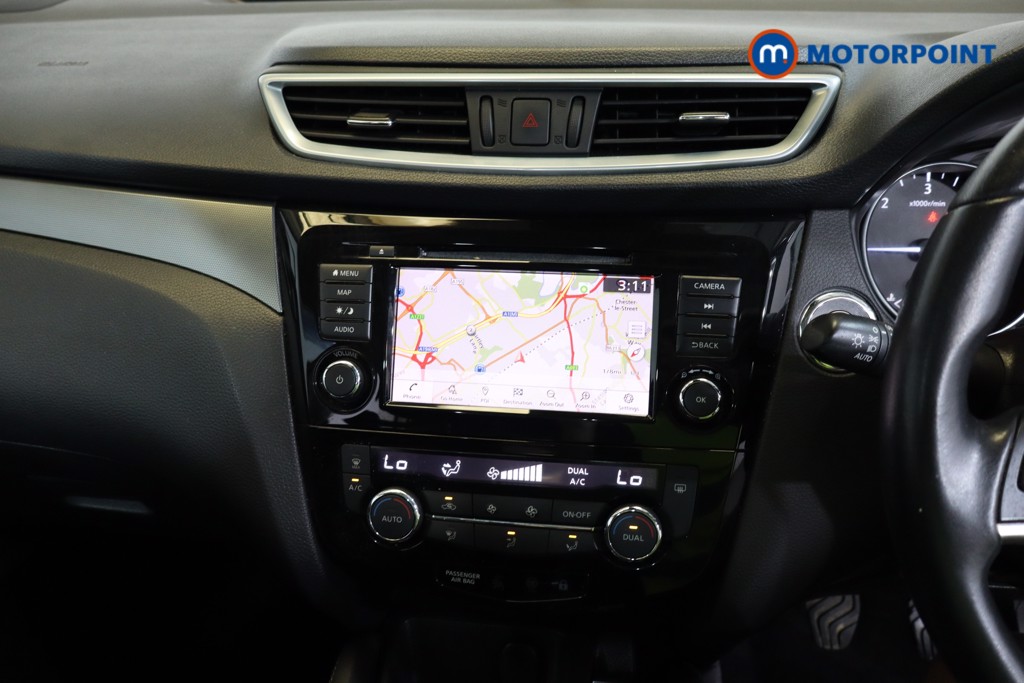 Nissan Qashqai N-Connecta Manual Diesel SUV - Stock Number (1554336) - 3rd supplementary image