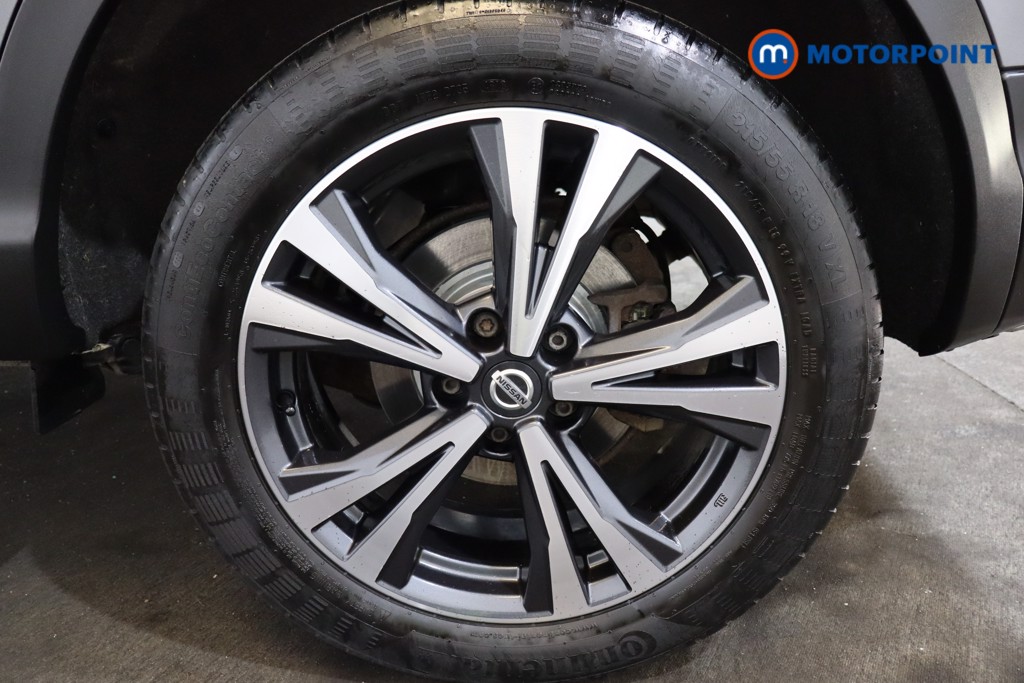 Nissan Qashqai N-Connecta Manual Diesel SUV - Stock Number (1554336) - 24th supplementary image