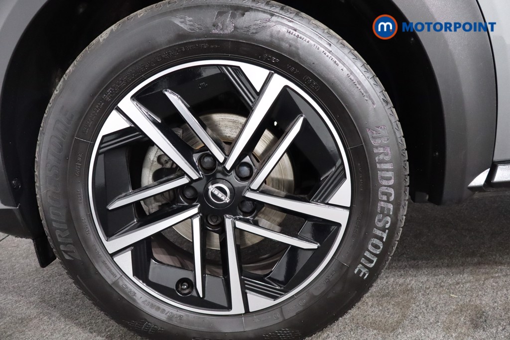 Nissan Juke N-Connecta Manual Petrol SUV - Stock Number (1554839) - 11th supplementary image