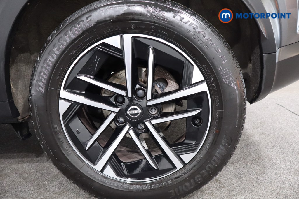 Nissan Juke N-Connecta Manual Petrol SUV - Stock Number (1554839) - 12th supplementary image