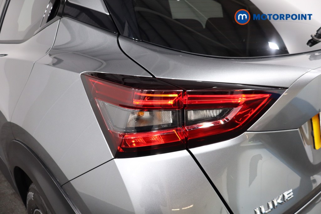 Nissan Juke N-Connecta Manual Petrol SUV - Stock Number (1554839) - 27th supplementary image