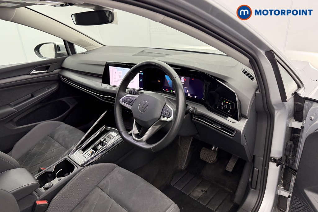 Volkswagen Golf Style Automatic Petrol Hatchback - Stock Number (1554848) - 4th supplementary image