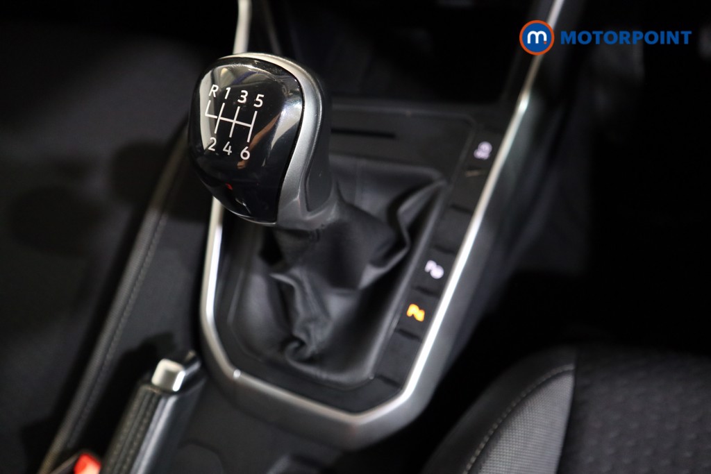 Volkswagen Taigo Life Manual Petrol SUV - Stock Number (1554855) - 8th supplementary image