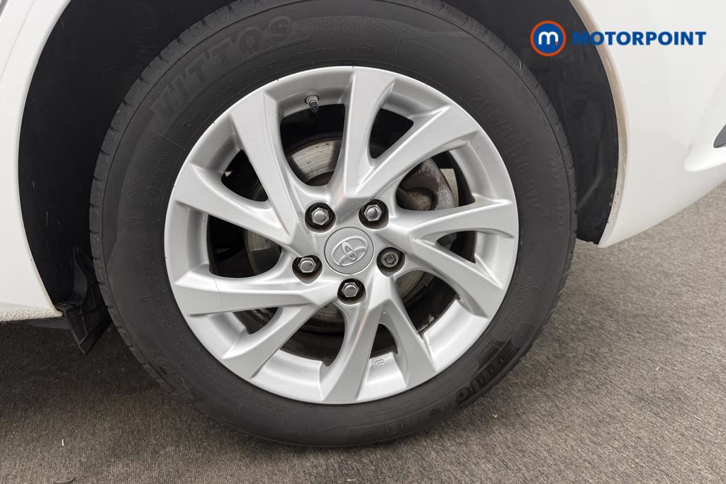Toyota Auris Business Edition Manual Petrol Hatchback - Stock Number (1554858) - 22nd supplementary image