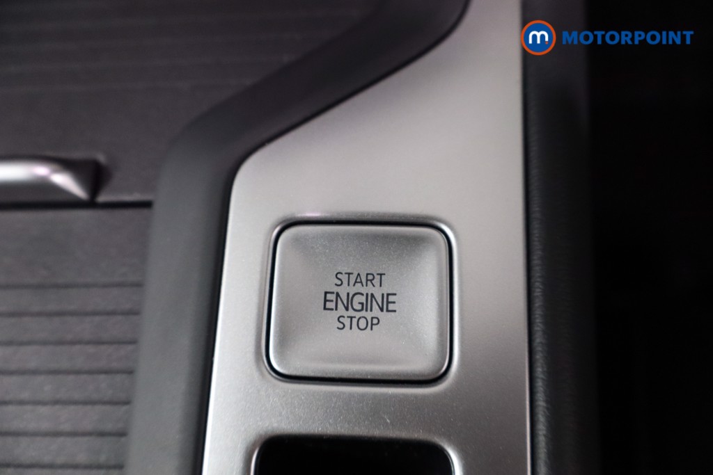 Volkswagen Passat Life Automatic Petrol Estate - Stock Number (1555637) - 13th supplementary image