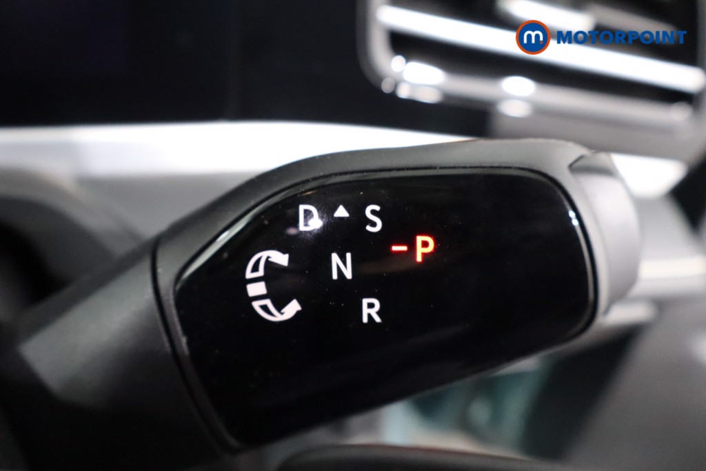 Volkswagen Passat Life Automatic Petrol Estate - Stock Number (1555637) - 14th supplementary image