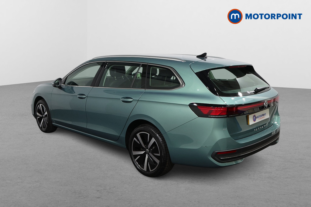 Volkswagen Passat Life Automatic Petrol Estate - Stock Number (1555637) - Passenger side rear corner