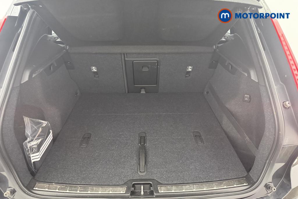 Volvo Xc40 R Design Pro Automatic Petrol SUV - Stock Number (1555748) - 5th supplementary image