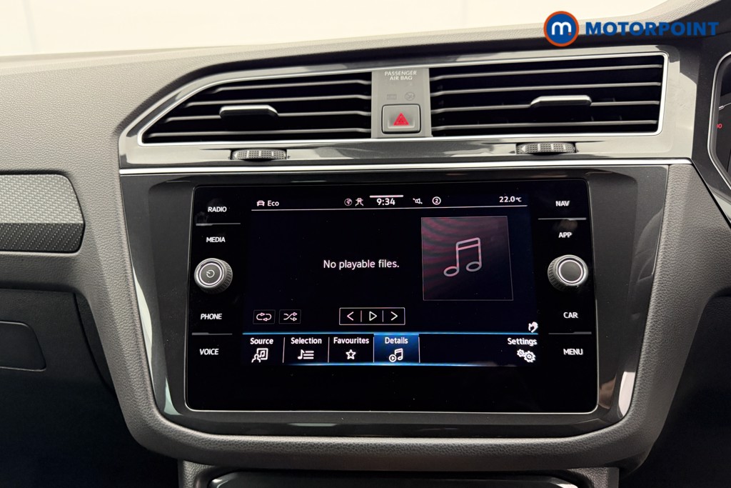 Volkswagen Tiguan R-Line Automatic Diesel SUV - Stock Number (1555814) - 7th supplementary image