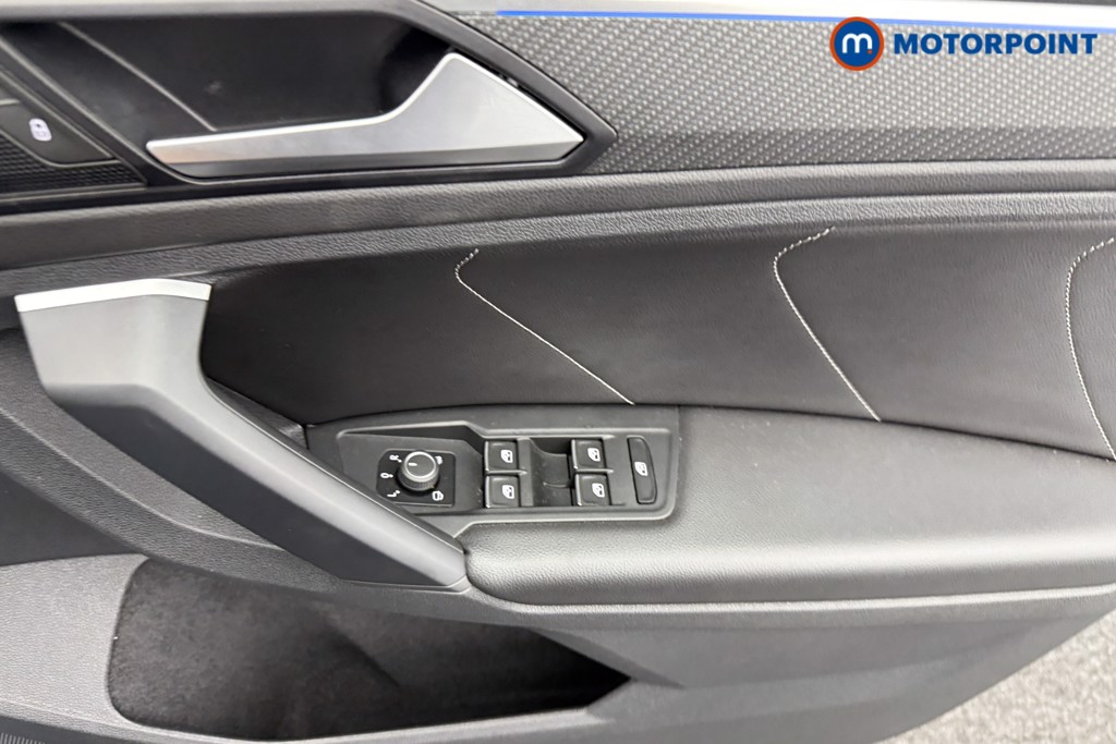 Volkswagen Tiguan R-Line Automatic Diesel SUV - Stock Number (1555814) - 18th supplementary image
