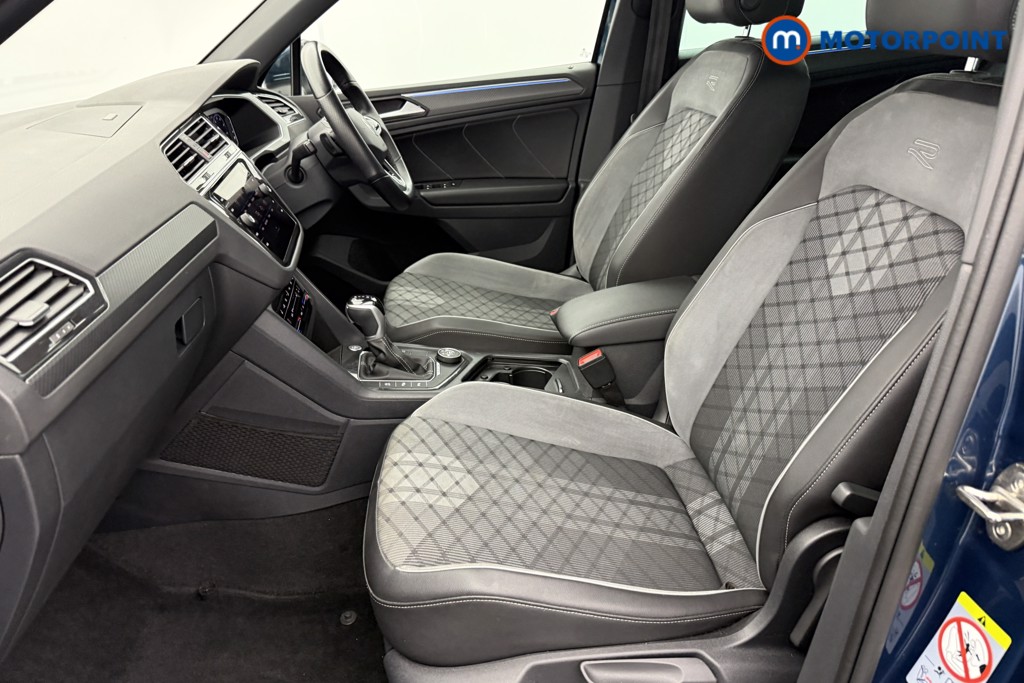 Volkswagen Tiguan R-Line Automatic Diesel SUV - Stock Number (1555814) - 24th supplementary image