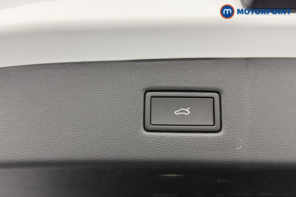 Ford Explorer Premium Automatic Electric SUV - Stock Number (1555817) - 22nd supplementary image