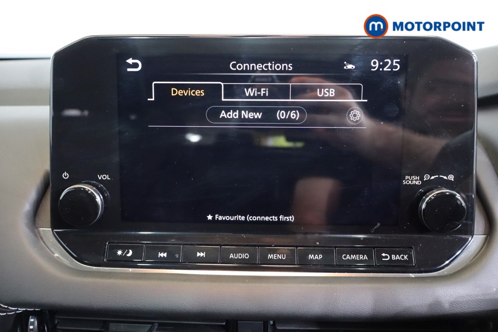Nissan Qashqai N-Connecta Automatic Petrol SUV - Stock Number (1555867) - 5th supplementary image