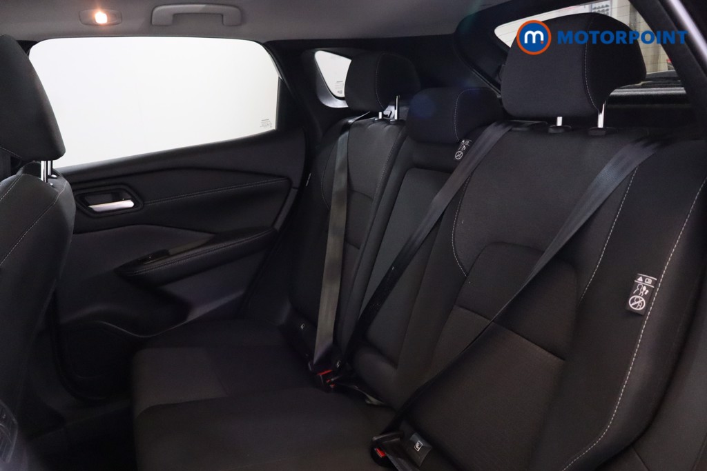 Nissan Qashqai N-Connecta Automatic Petrol SUV - Stock Number (1555867) - 17th supplementary image