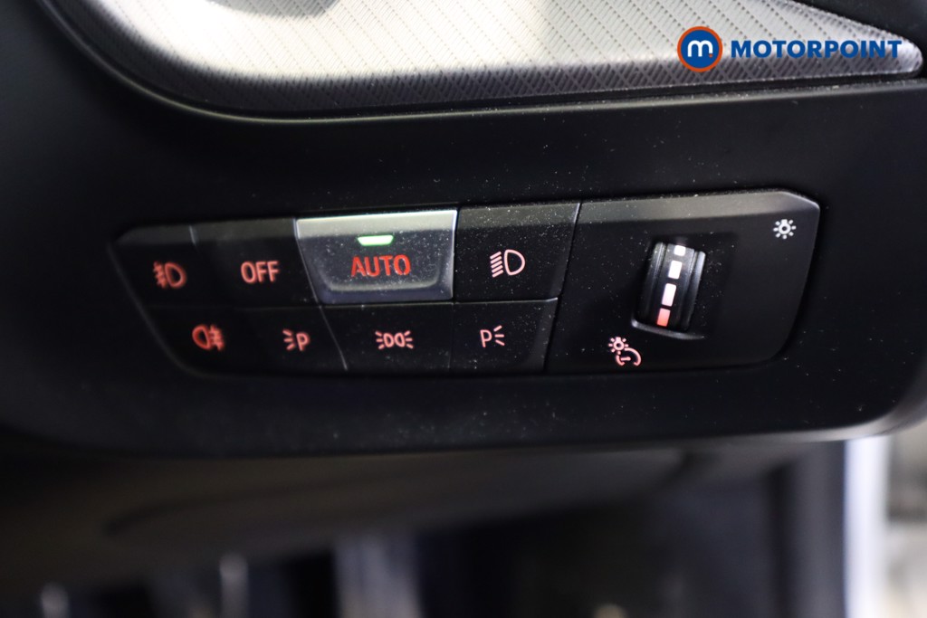 BMW 1 Series M Sport Manual Petrol Hatchback - Stock Number (1556000) - 8th supplementary image