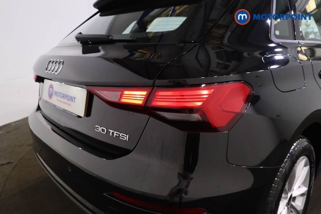 Audi A3 Technik Manual Petrol Hatchback - Stock Number (1556240) - 20th supplementary image