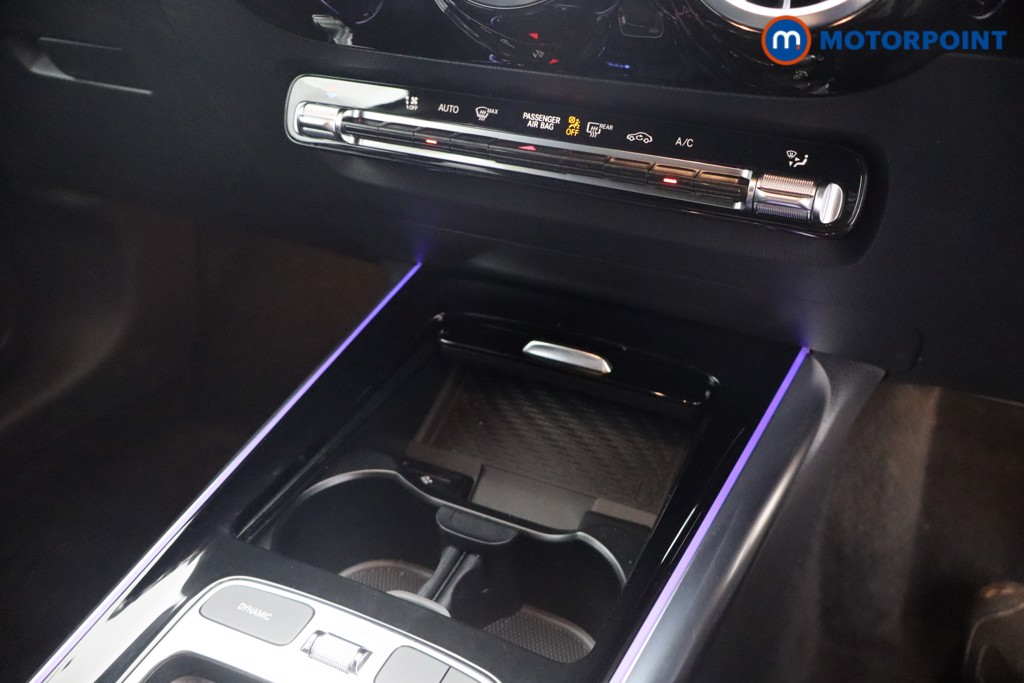Mercedes-Benz GLA Amg Line Automatic Petrol SUV - Stock Number (1556406) - 9th supplementary image