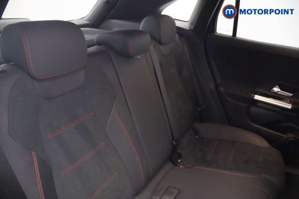 Mercedes-Benz GLA Amg Line Automatic Petrol SUV - Stock Number (1556406) - 18th supplementary image