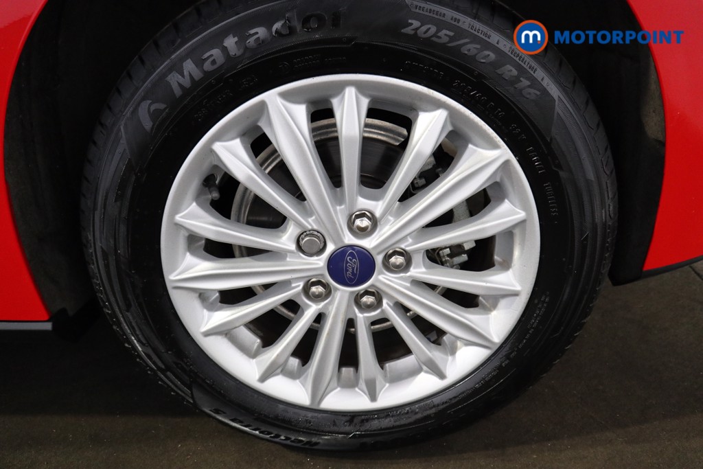 Ford Focus Titanium Edition Manual Petrol-Electric Hybrid Hatchback - Stock Number (1556717) - 18th supplementary image