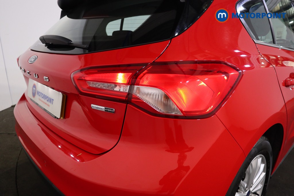 Ford Focus Titanium Edition Manual Petrol-Electric Hybrid Hatchback - Stock Number (1556717) - 21st supplementary image