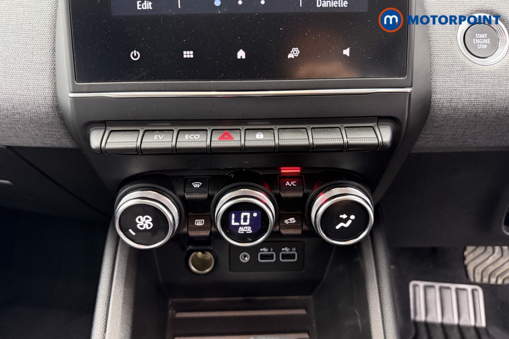Renault Clio Evolution Automatic Petrol-Electric Hybrid Hatchback - Stock Number (1556763) - 10th supplementary image
