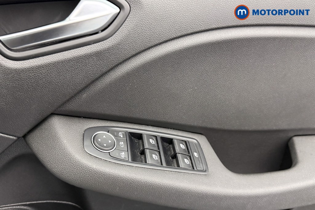 Renault Clio Evolution Automatic Petrol-Electric Hybrid Hatchback - Stock Number (1556763) - 15th supplementary image