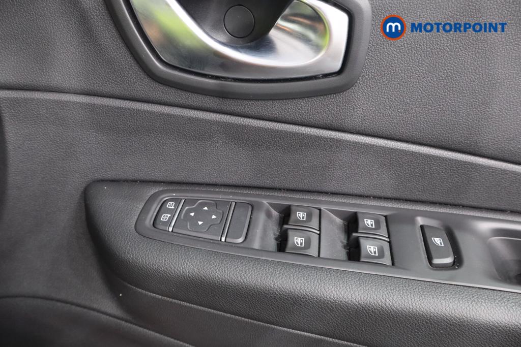 Renault Captur Dynamique Nav Manual Petrol SUV - Stock Number (1556892) - 13th supplementary image