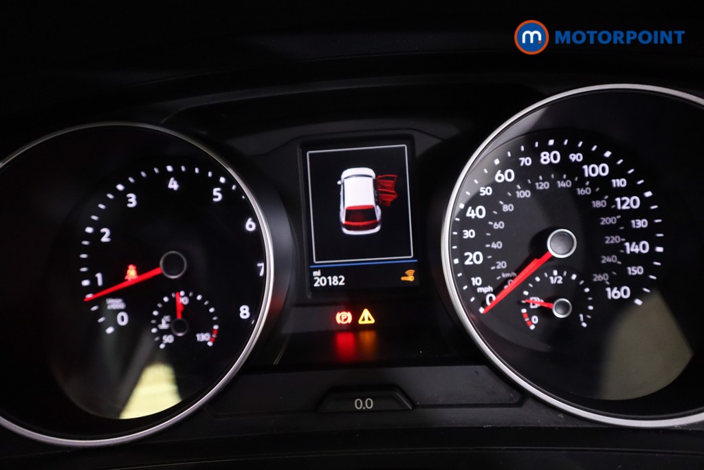Volkswagen Tiguan Active Manual Petrol SUV - Stock Number (1557301) - 4th supplementary image