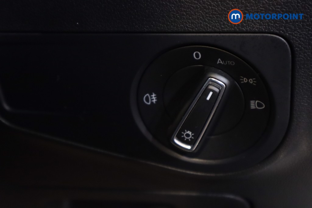 Volkswagen Tiguan Active Manual Petrol SUV - Stock Number (1557301) - 9th supplementary image