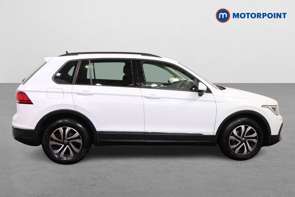 Volkswagen Tiguan Active Manual Petrol SUV - Stock Number (1557301) - Drivers side
