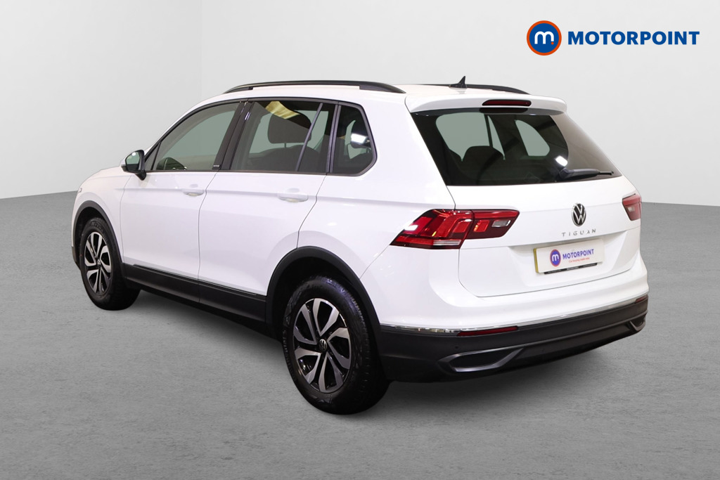 Volkswagen Tiguan Active Manual Petrol SUV - Stock Number (1557301) - Passenger side rear corner