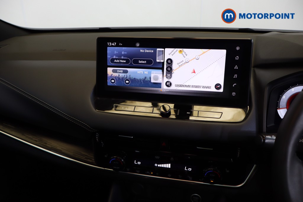 Nissan Qashqai Tekna Manual Petrol SUV - Stock Number (1557746) - 4th supplementary image