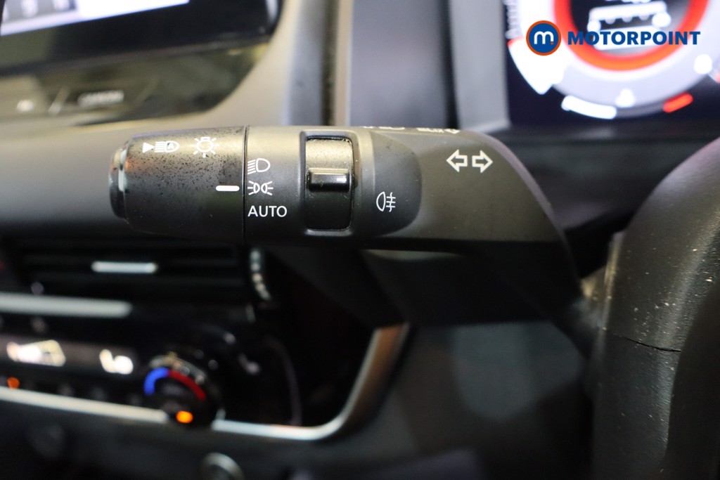 Nissan Qashqai Tekna Manual Petrol SUV - Stock Number (1557746) - 13th supplementary image