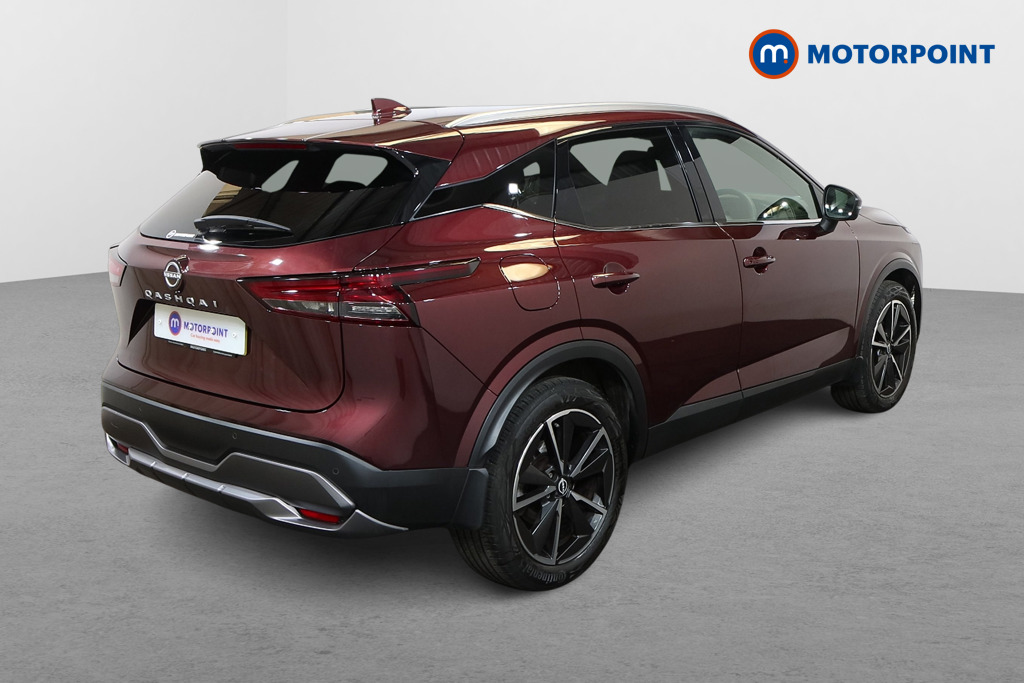 Nissan Qashqai Tekna Manual Petrol SUV - Stock Number (1557746) - Drivers side rear corner
