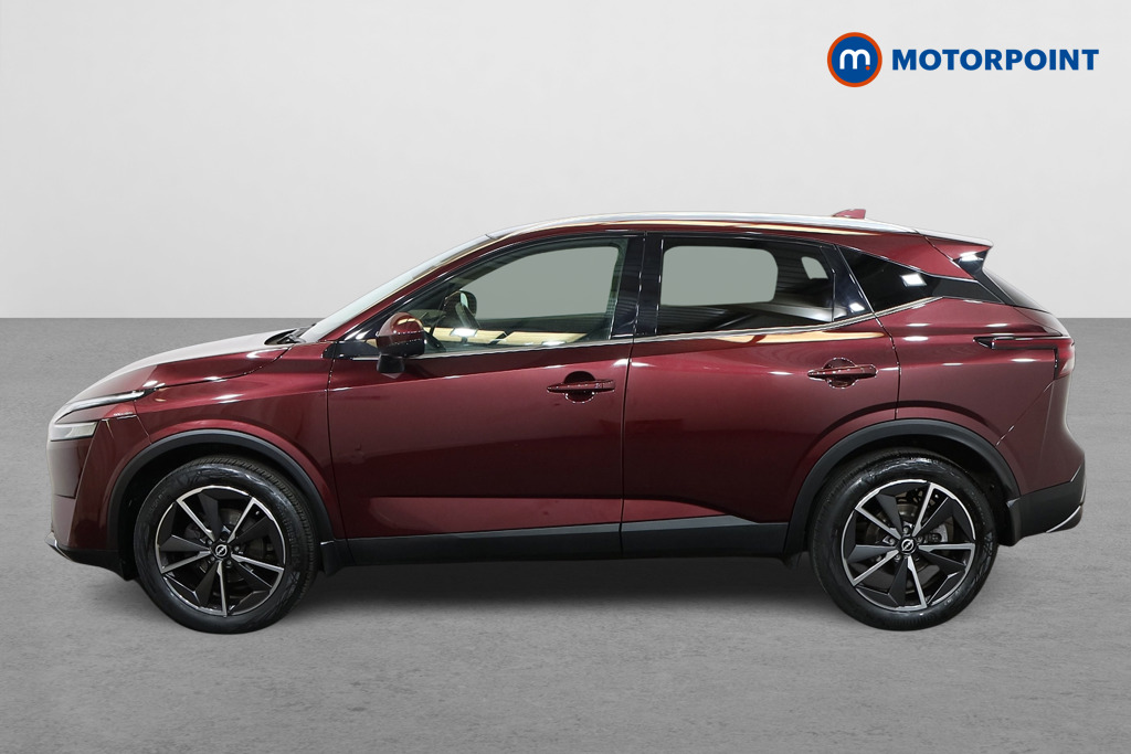 Nissan Qashqai Tekna Manual Petrol SUV - Stock Number (1557746) - Passenger side