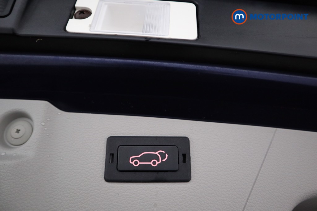 Ssangyong Korando Ultimate Automatic Petrol SUV - Stock Number (1558020) - 15th supplementary image