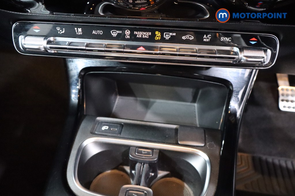 Mercedes-Benz A Class Amg Line Manual Petrol Hatchback - Stock Number (1558067) - 16th supplementary image